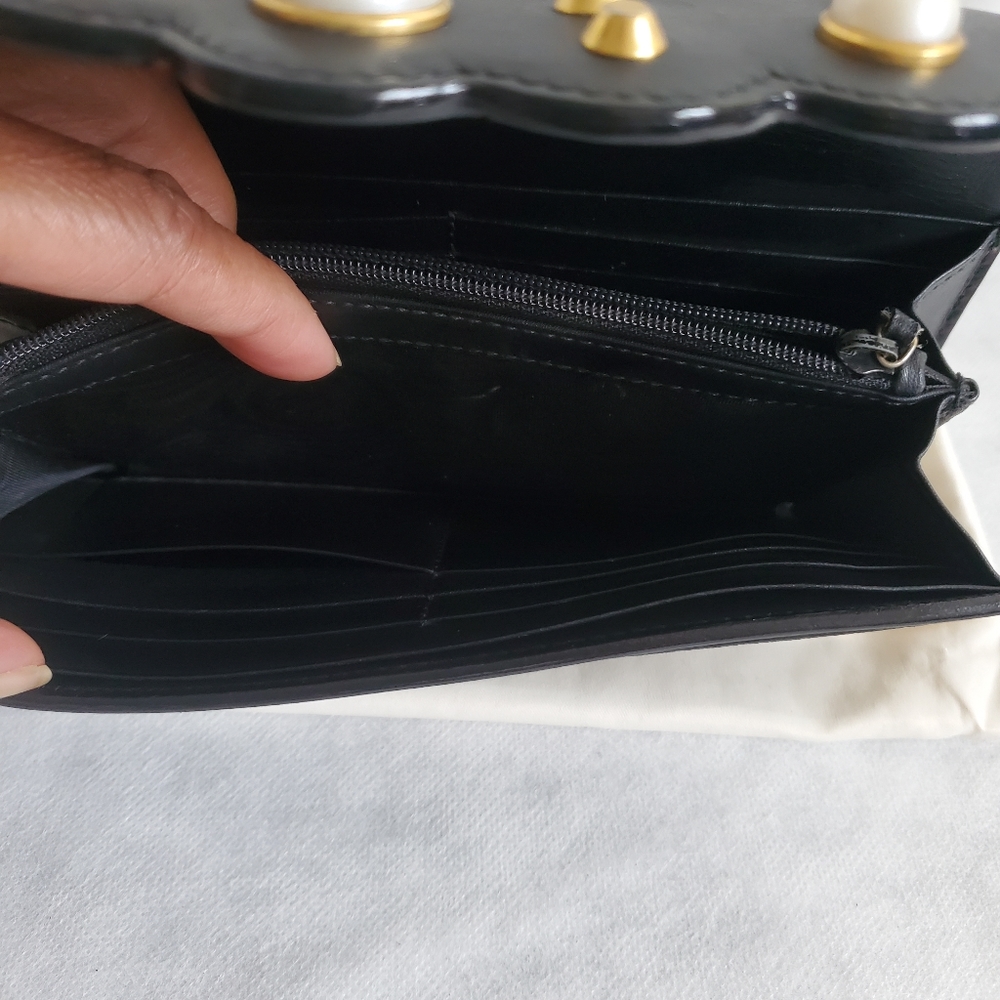 ✨️GUCCI Pearl Studded Supreme Wallet - Picture 12 of 15